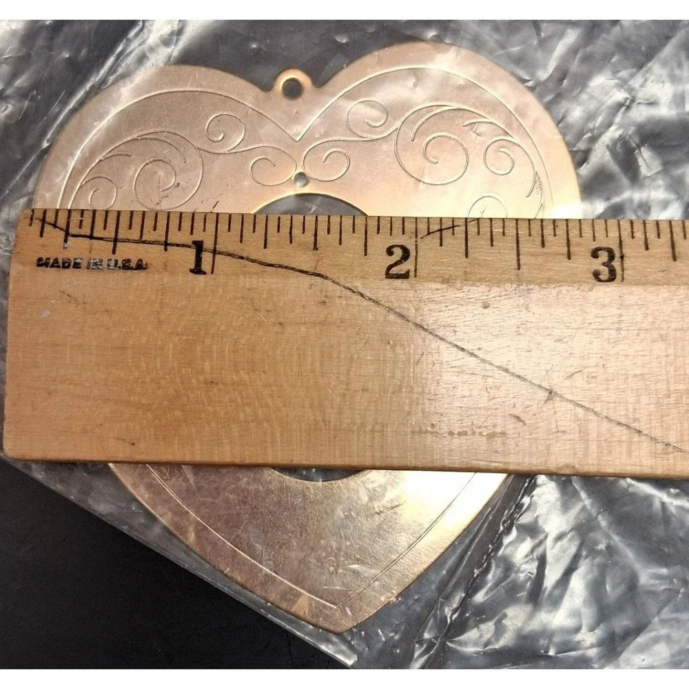 Vintage Portrait Studio Heart Charm Ornament Gold Tone Etched Photo Frame New